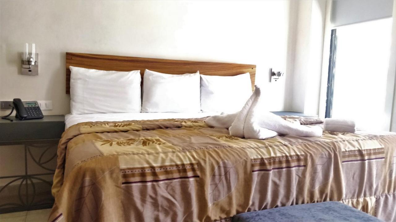 Hotel Urban Мерида Екстериор снимка
